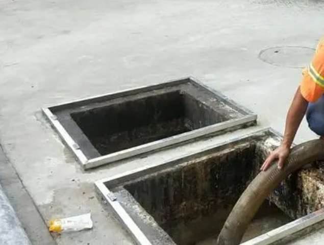芦溪化粪池清理